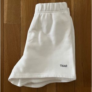 TNA Cozy Fleece Perfect Fit 2’’ Sweatshorts